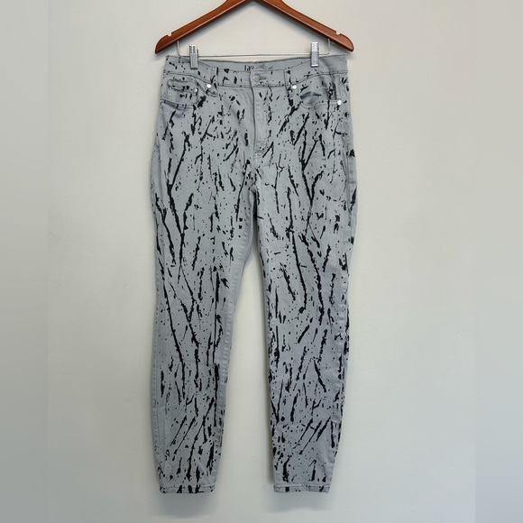 Women’s, Jeans, DG2 by Diane Gilman, 12, Gray & Black - Picture 3 of 7